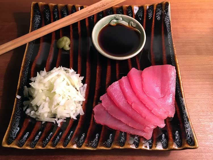 Opskrift: Lynhurtig sashimi af tun