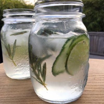 Opskrift: Gin og tonic for kendere