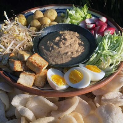 Opskrift: Gado gado - indonesisk madsalat