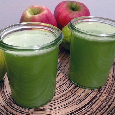 Opskrift: Hjemmelavet juice af broccoli og æble