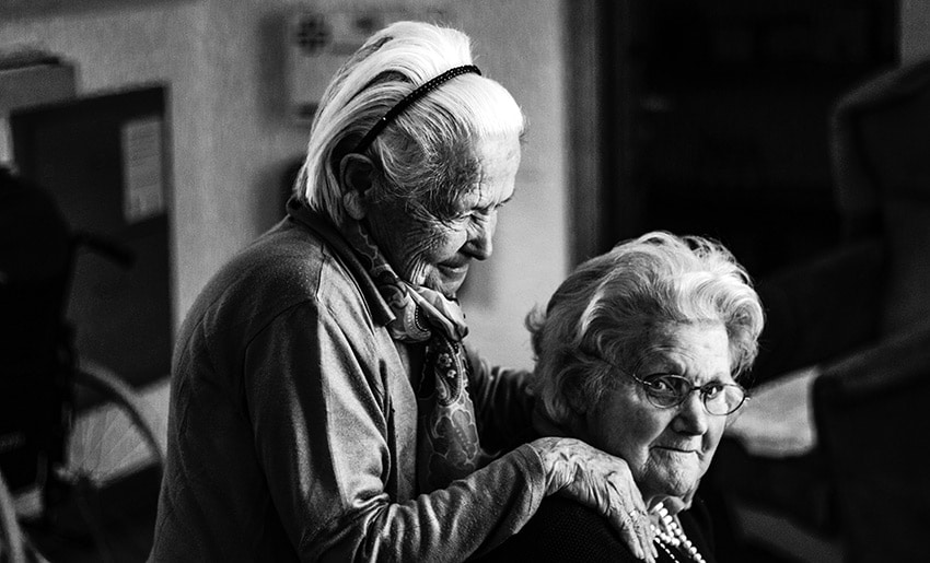 To ældre damer