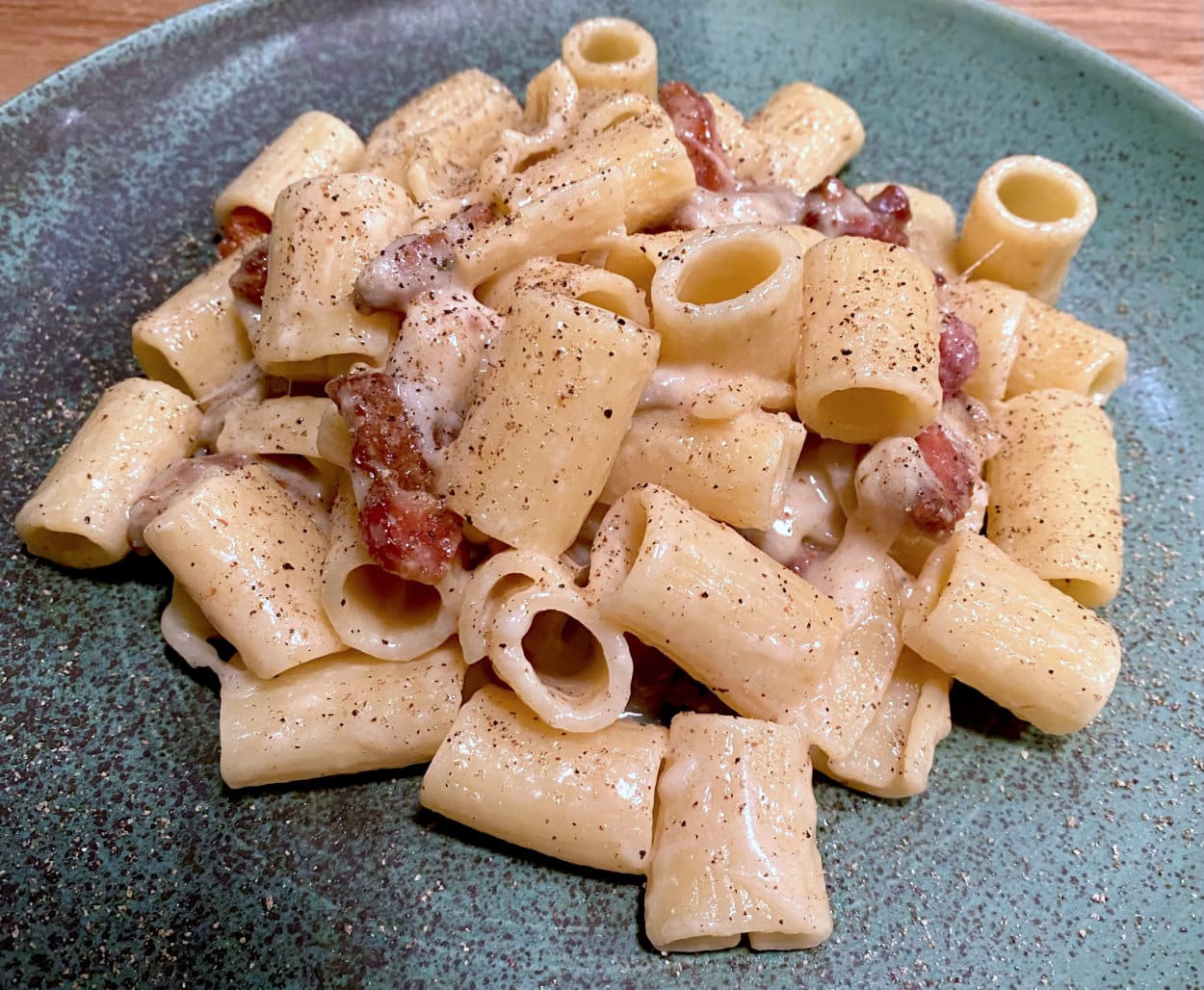 Opskrift: Pasta alla gricia – pasta med bacon og ost