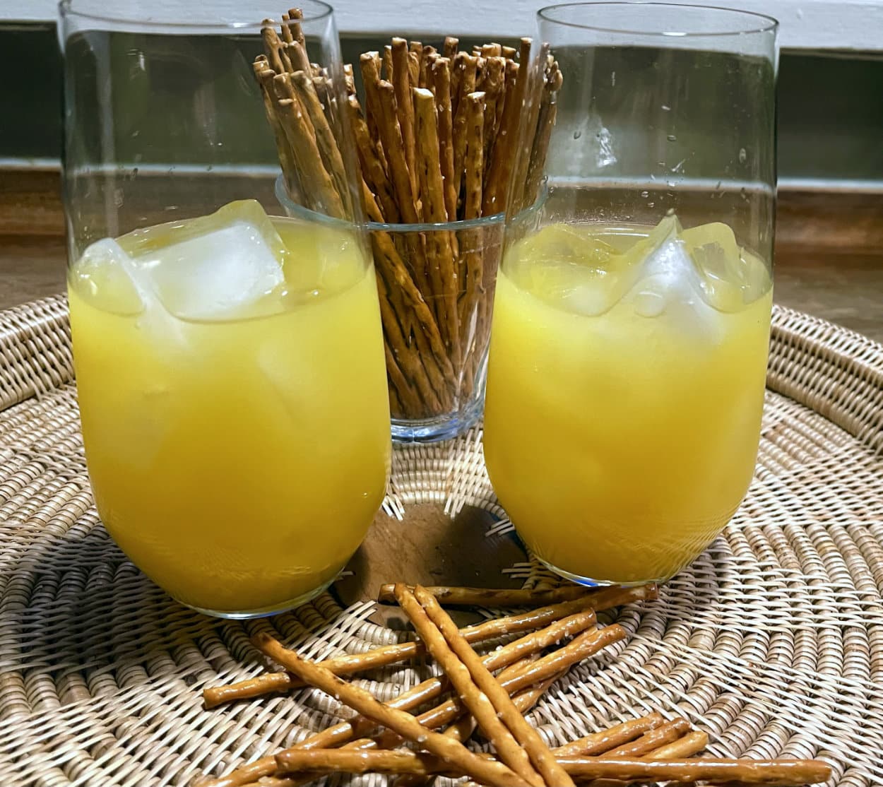Opskrift: Orange fizz gin cocktail